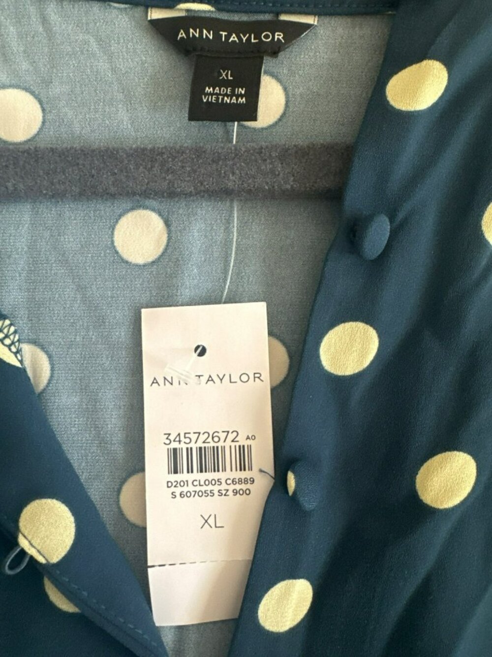 Ann Taylor XL Navy Blue Cream Polka Dot Blouse NWT Ruffle Short Sleeve Office - Picture 3 of 6